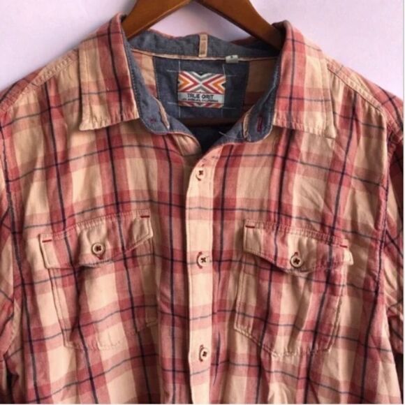 Men's True Grit Plaid Long Sleeve Button Down Shirt - Picture 4 of 8